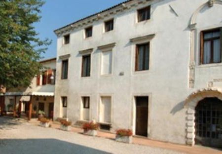 Agriturismo Il Palazzone Villa Montegalda Bagian luar foto